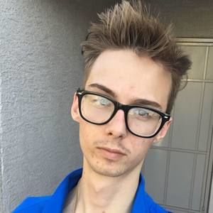 Meet your Posher, Zach